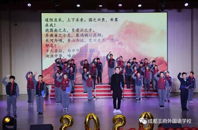 孔雀东南飞话剧剧本中英文(英文话剧演绎孔雀东南飞)(10)