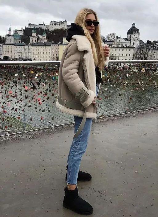 卫衣如何穿搭才好看（几十种冬季卫衣内搭穿法）(75)