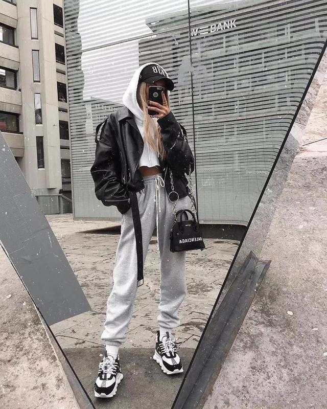 卫衣如何穿搭才好看（几十种冬季卫衣内搭穿法）(84)