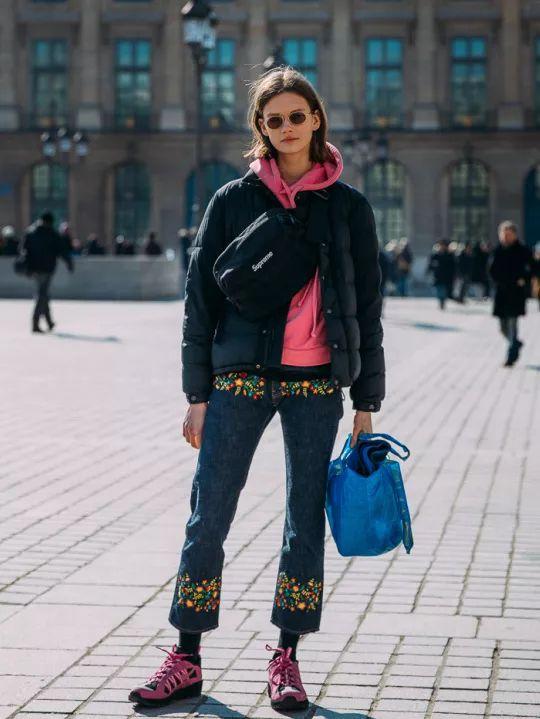 卫衣如何穿搭才好看（几十种冬季卫衣内搭穿法）(53)