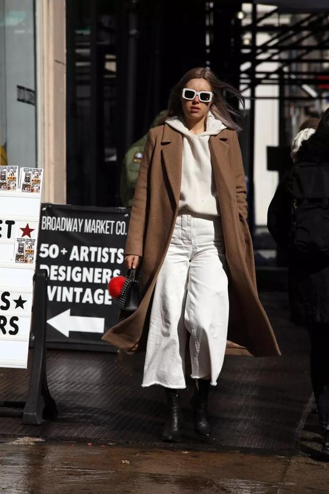 卫衣如何穿搭才好看（几十种冬季卫衣内搭穿法）(35)