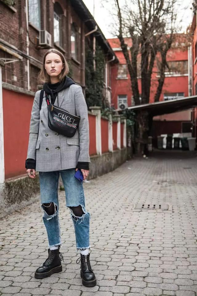 卫衣如何穿搭才好看（几十种冬季卫衣内搭穿法）(101)