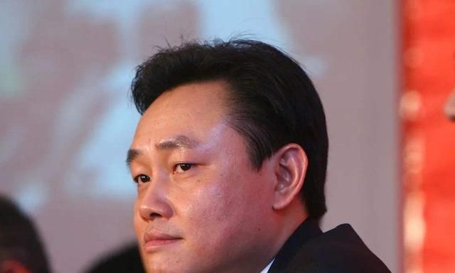 黄光裕怎么入的狱原因，国美掌门黄光裕出狱，他还能再续中国零售业的传奇吗？图7