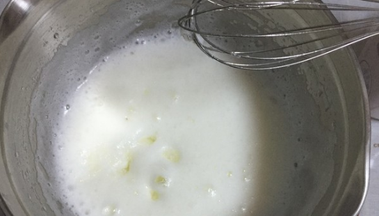 家用烤箱怎样烤蛋糕,家用烤箱烤蛋糕多少度?多少分钟?图6