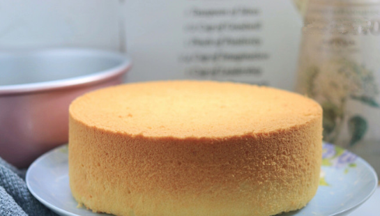 家用烤箱怎样烤蛋糕,家用烤箱烤蛋糕多少度?多少分钟?图13