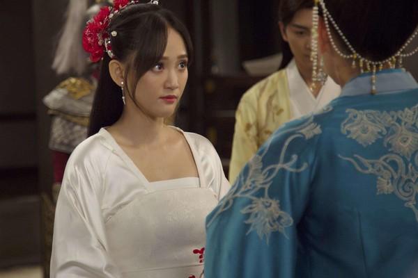 41岁陈乔恩素颜出镜看清她的样子（41岁陈乔恩再演偶像剧）(1)