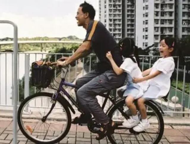 99年海滩血案(一香港男子靠救助金度日)(2)