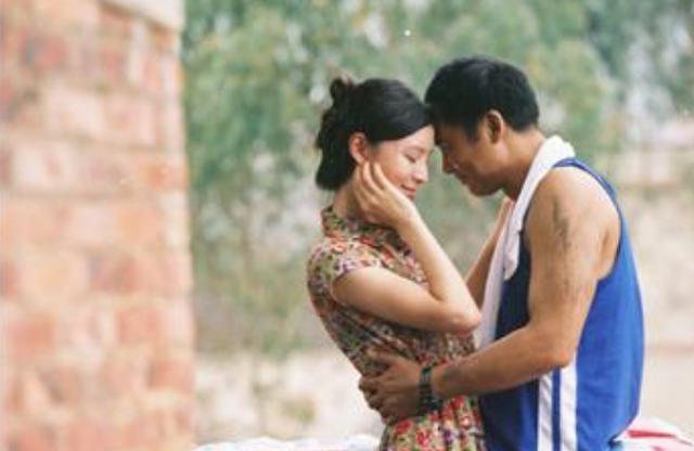 99年海滩血案(一香港男子靠救助金度日)(5)