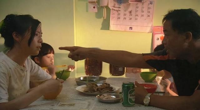 99年海滩血案(一香港男子靠救助金度日)(8)