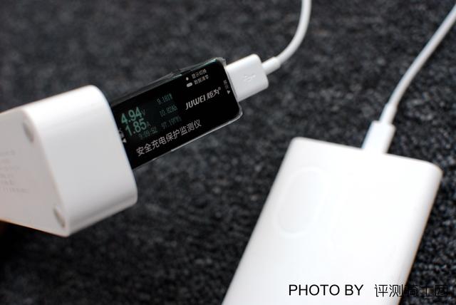 荣耀手机充电只能是快充吗(荣耀移动电源2的18W双向快充)(9)