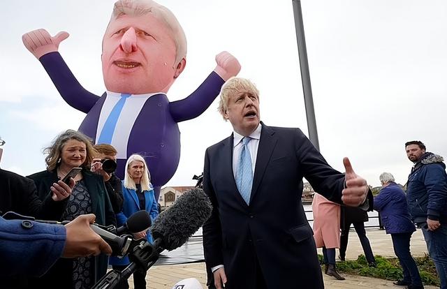 约翰逊当首相多长时间了(约翰逊辞职的隐秘真相)(5)