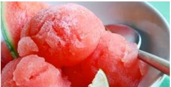 吃西瓜为什么要加盐,为什么吃西瓜放盐会更甜图4