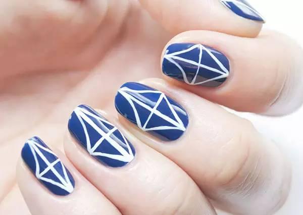 美容美甲那点事儿(美容帮又想换美甲了)(1)