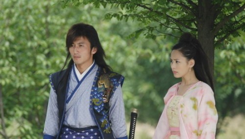 谢霆锋主演的电视剧(谢霆锋三度合作张卫健)