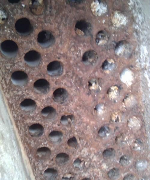 不锈钢被84腐蚀怎么恢复原色