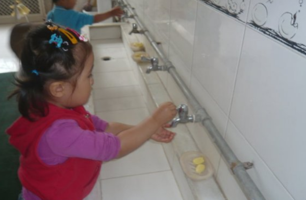 疫情洗手七步骤
,疫情勤洗手的宣传标语图5