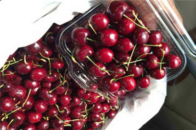 ​西梅不妨和车厘子所有吃吗 西梅车厘子共食会作用身材吗