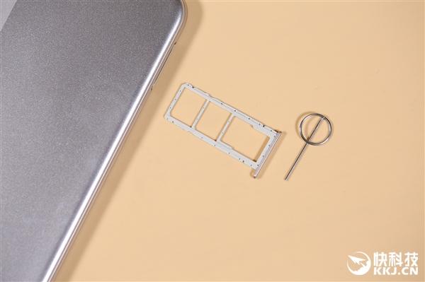 荣耀畅玩8a手机发布会（799元荣耀畅玩8A上手）(4)