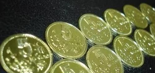 一个硬币的厚度是多少毫米