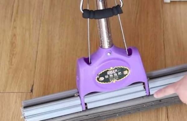 拖把上的塑料袋怎么拆,胶棉拖把怎么拆塑料袋视频图5