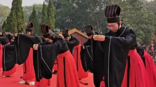 及冠礼是什么,古人及冠礼是多少岁图2