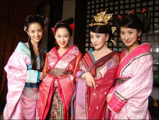 超好看宫斗剧（宫斗剧电视剧排行榜前十名）