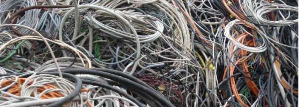 废旧铜线剥皮小妙招,废电线怎样手工去皮图1