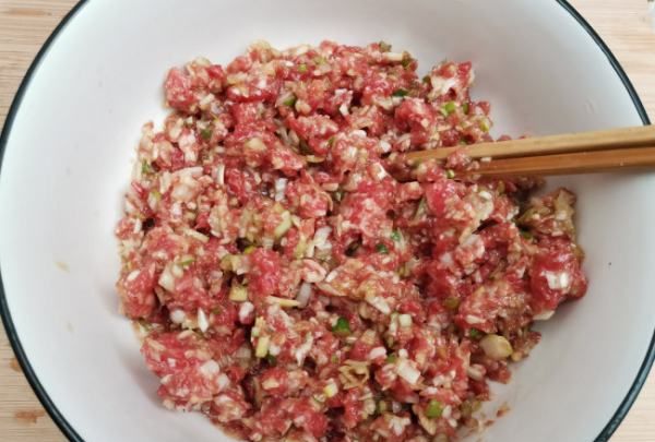 蒸饺馅一般用什么菜做,蒸饺子馅的做法大全集窍门图4