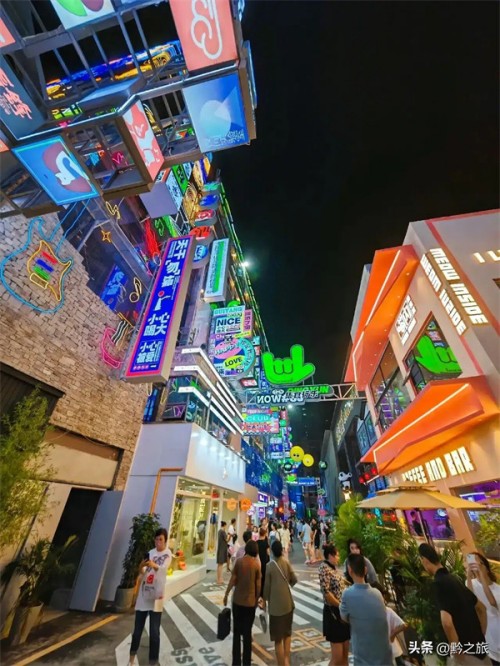 贵阳青云路美食街(贵阳本地人去的美食街)