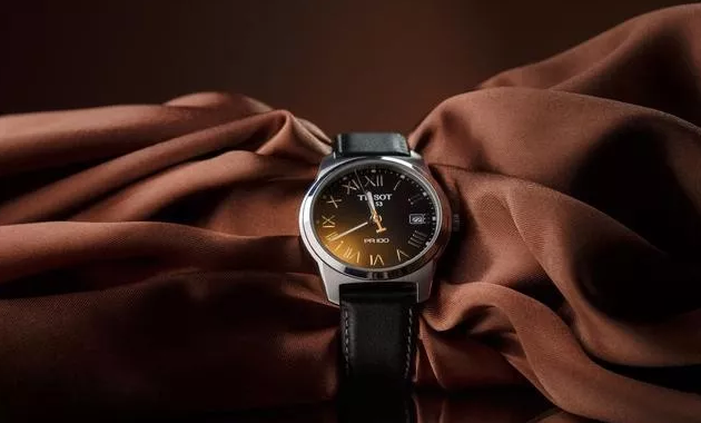 戴手表的含义寓意是什么(男人开始戴表了象征什么)