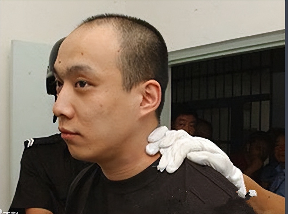 《解救吾先生》只还原70%,回顾真实“吴若甫绑架案”细节