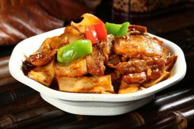 ​川菜喝什么酒好吃？川菜 配什么酒