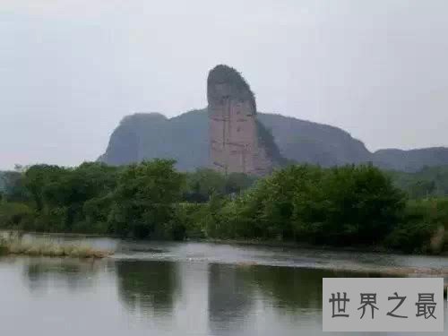 中国7大最像阴茎的山峰,人根峰长的太像(令人脸红)