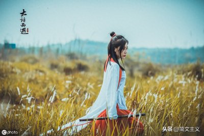 ​HBO权游大结局，雪诺亲手杀了龙妈，原来结尾竟然这么深刻