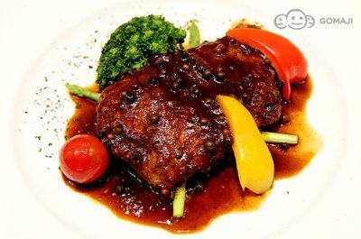 ​简单点的西餐菜谱大全（家也能做西餐五道西餐菜谱）