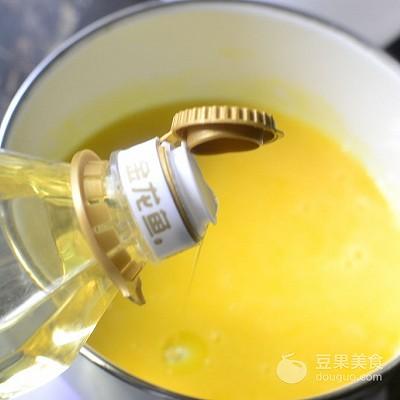 芭比公主蛋糕的制法(芭比公主蛋糕宴客拿手菜)(6)