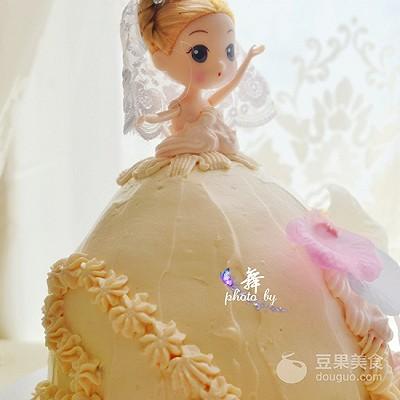 芭比公主蛋糕的制法(芭比公主蛋糕宴客拿手菜)(4)