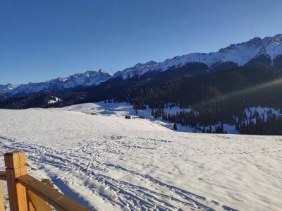 ​昌吉市附近的旅游景点