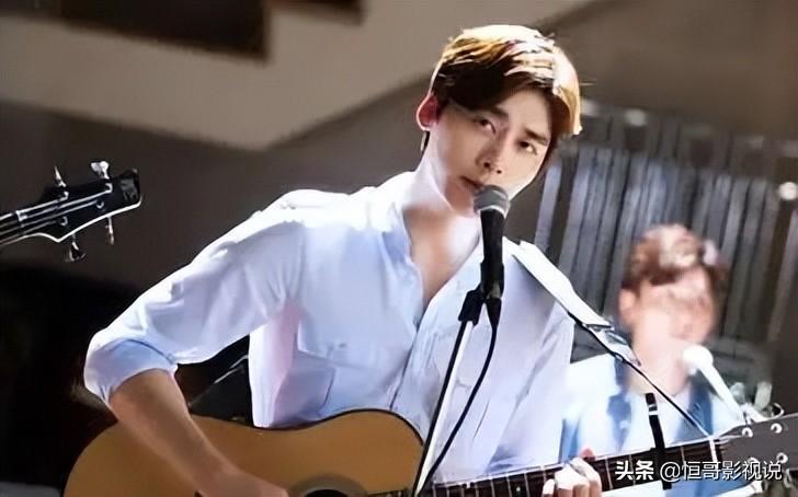 十大必看青春校园爱情电影（10部哭到崩溃的爱情电影国产推荐）-