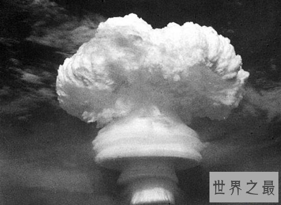中国第一颗氢弹,爆炸威力相当于300万吨TNT烈性炸药