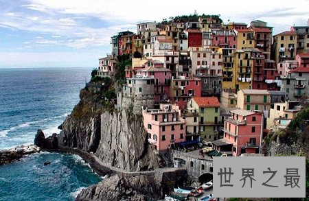 全球最美的十大小镇,恐怖得建在了悬崖上!