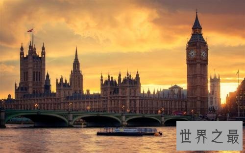 英国十大著名地标,爱丁堡城堡是城市的精神的象征