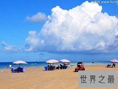 国内十大最受好评海岛排行榜,金色的沙滩是心灵的归宿。