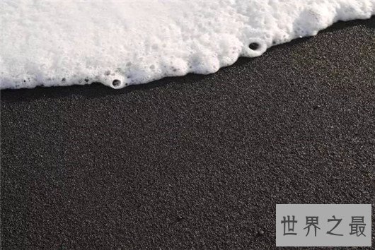 世界最神奇的10个海滩,黑色的沙滩你敢去么