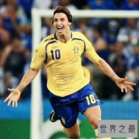 十大最有钱的足球明星排名,毫无疑问C罗占据榜首。