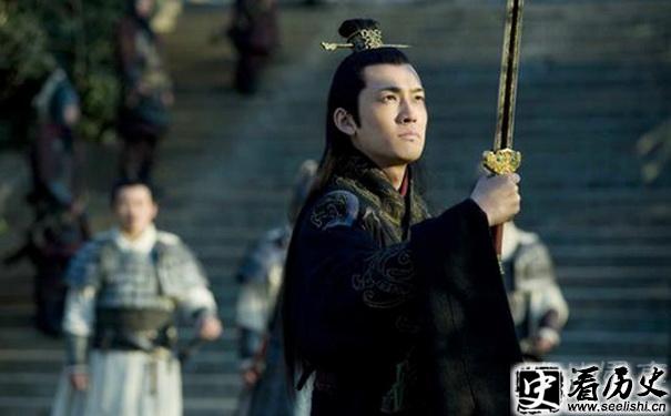 新《三国》中张博饰演的孙权剧照