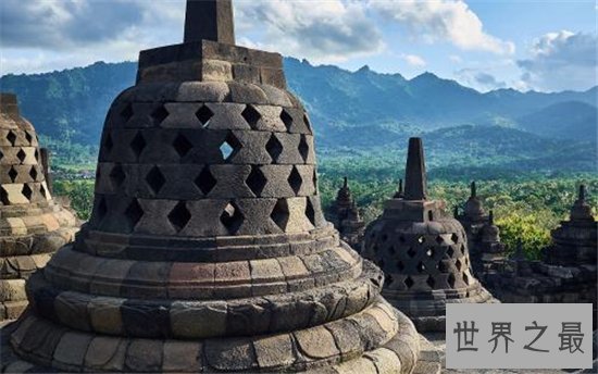 世界十大最古老的遗迹，一起来领略古代建筑独特的魅力！