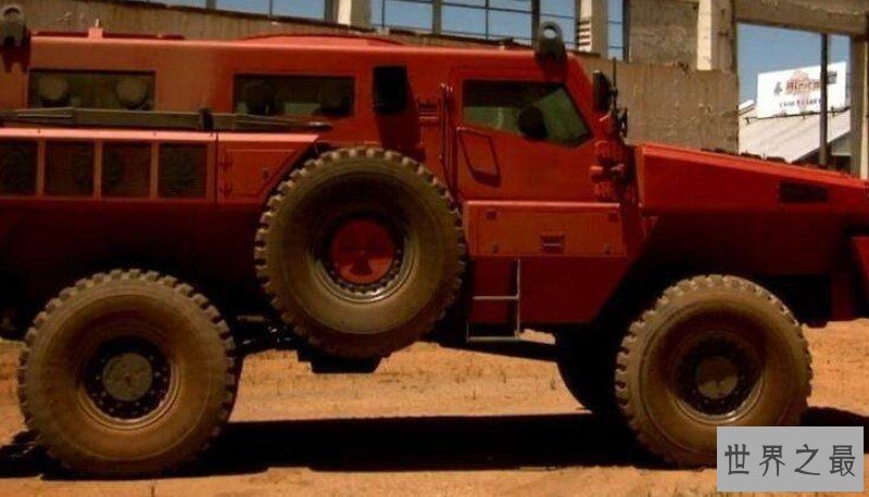 史上最牛无敌战车,打破轮胎也能继续跑50公里