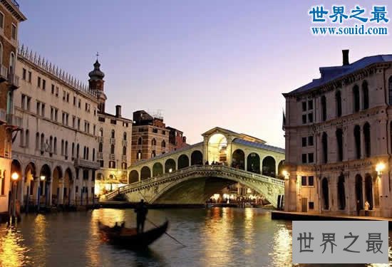世界上桥梁最多的城市,威尼斯水城(401座桥)
