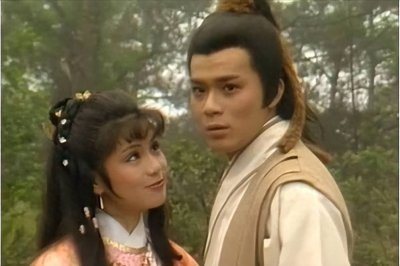 ​最美黄蓉的传奇人生故事，翁美玲